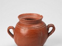 Ame Ker 18  Ame Ker 18, Mexiko, Bundesstaat Jalisco, Guadalajara/Tonalá, Kolonialzeit, 17./18. Jahrhundert, Gefäß, búcaro, Ton, H 8 cm, Dm Bauch 8 cm, Dm Hals 5,8 cm : Museumsfoto: Claus Cordes, Bestandskatalog Ethnologie
